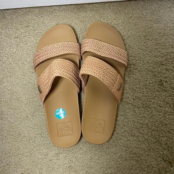 Reef Beige Slide Sandals - Picture 2 of 11